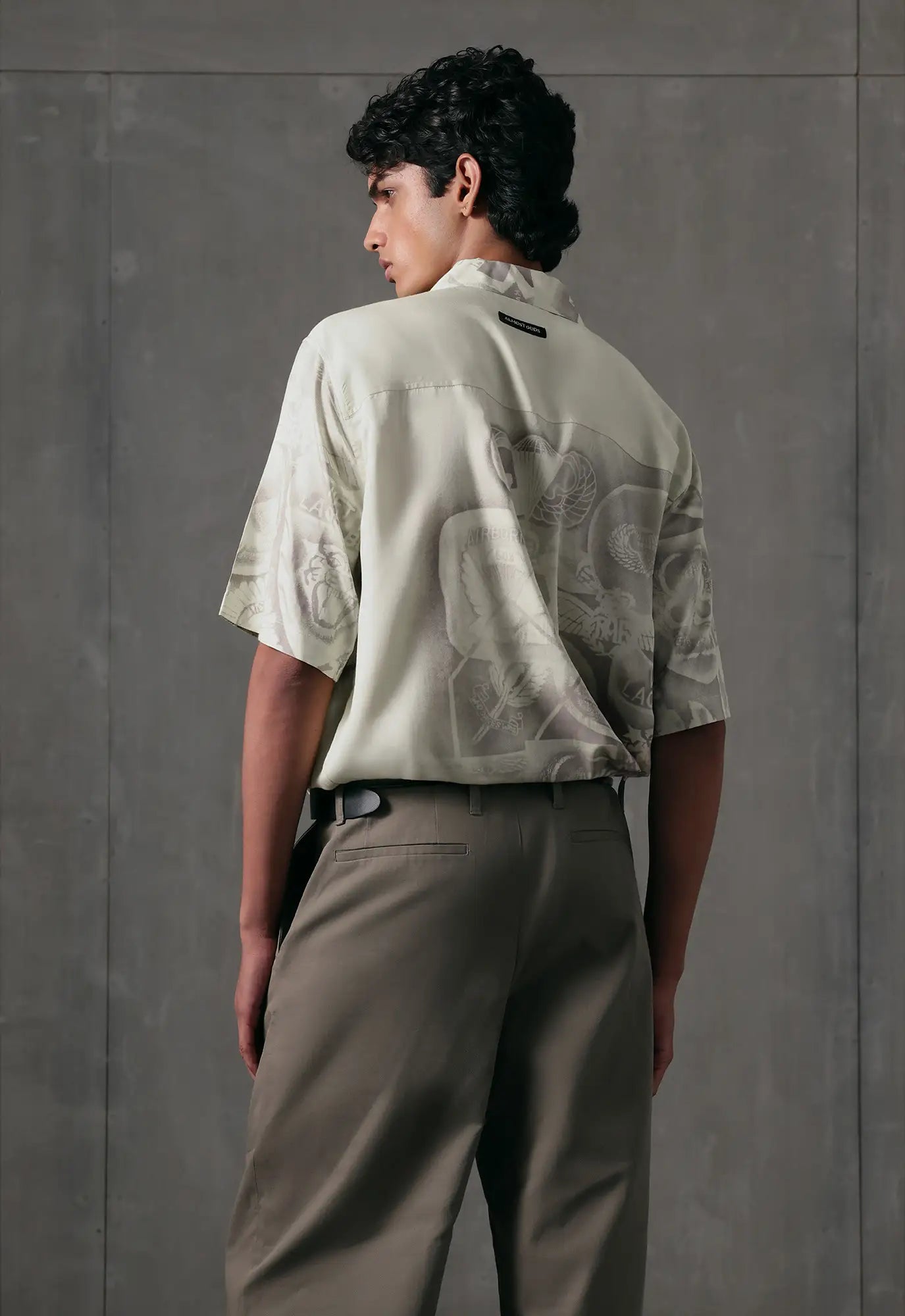 Aegis Relaxed Shirt in Brown
