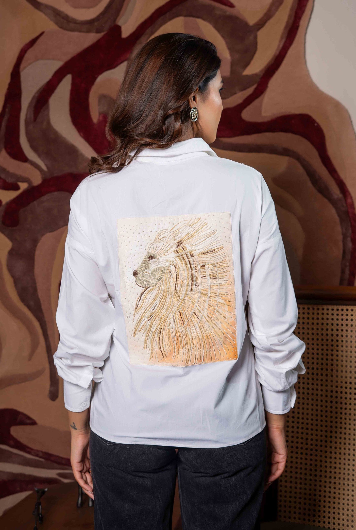 Power shirt Lion Embroidered White Shirt