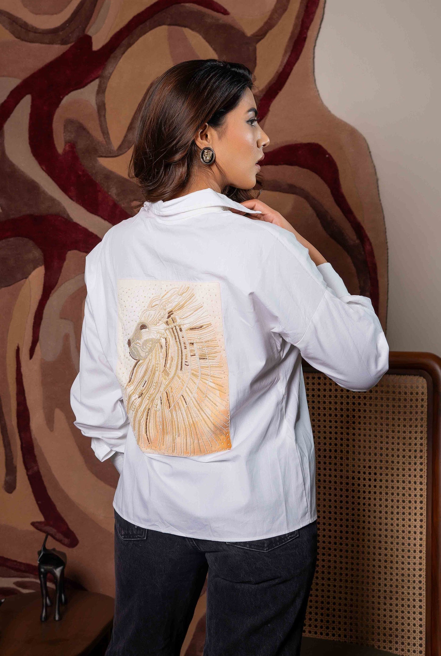 Power shirt Lion Embroidered White Shirt
