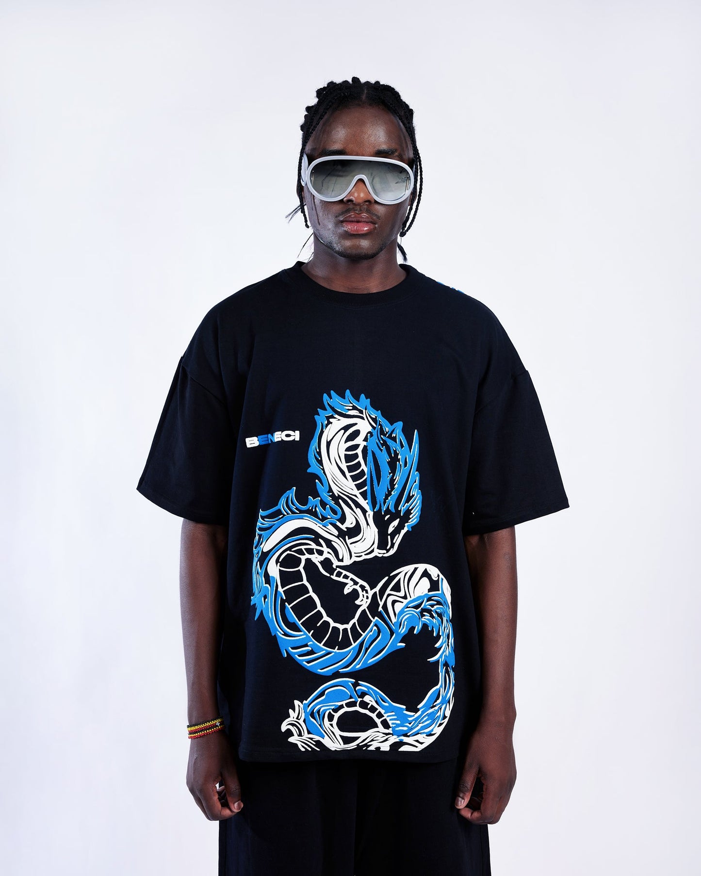 BLACK & WHITE DRAGON T-SHIRT