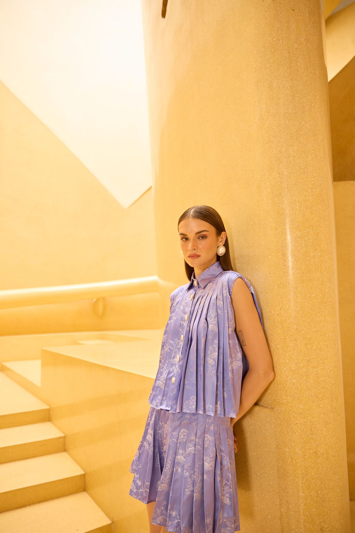 Lavendar Jacquard Pleated Sleeveless Button-Down Set