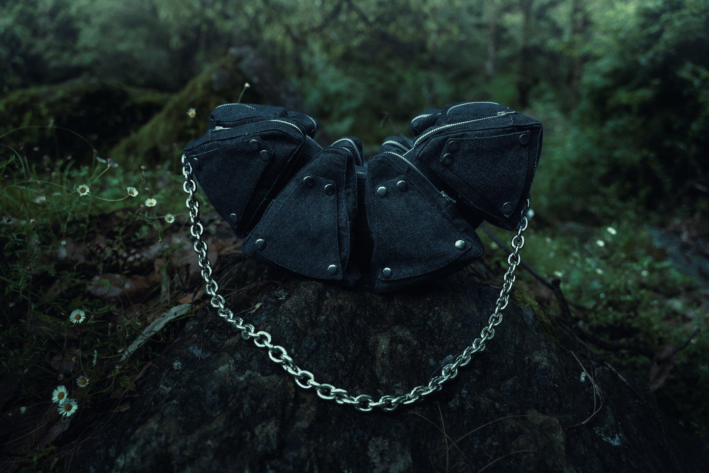 Oculus Hand Bag