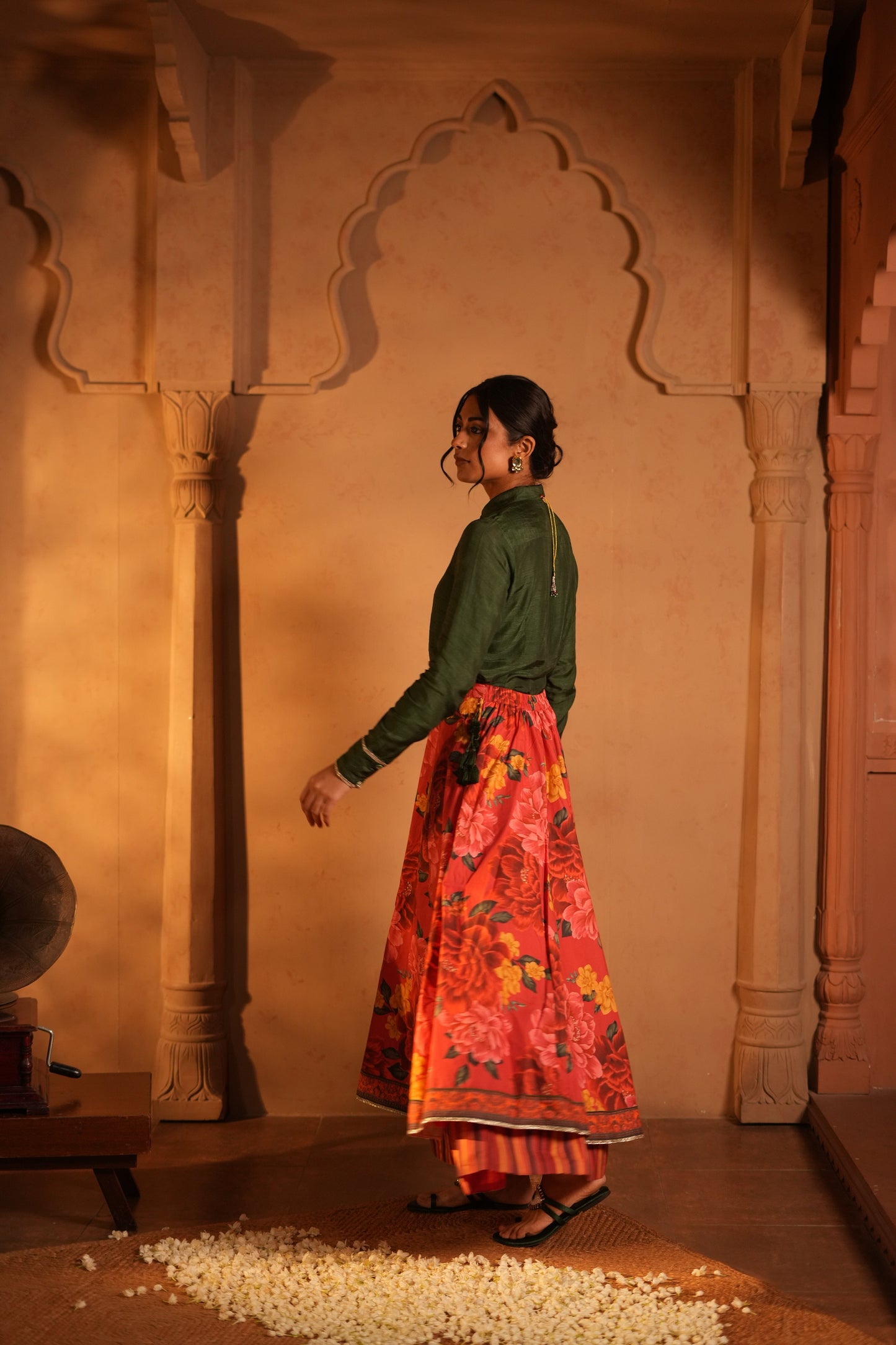 Dola Slik Shirt and Cotton Red Flower Printed Skirt