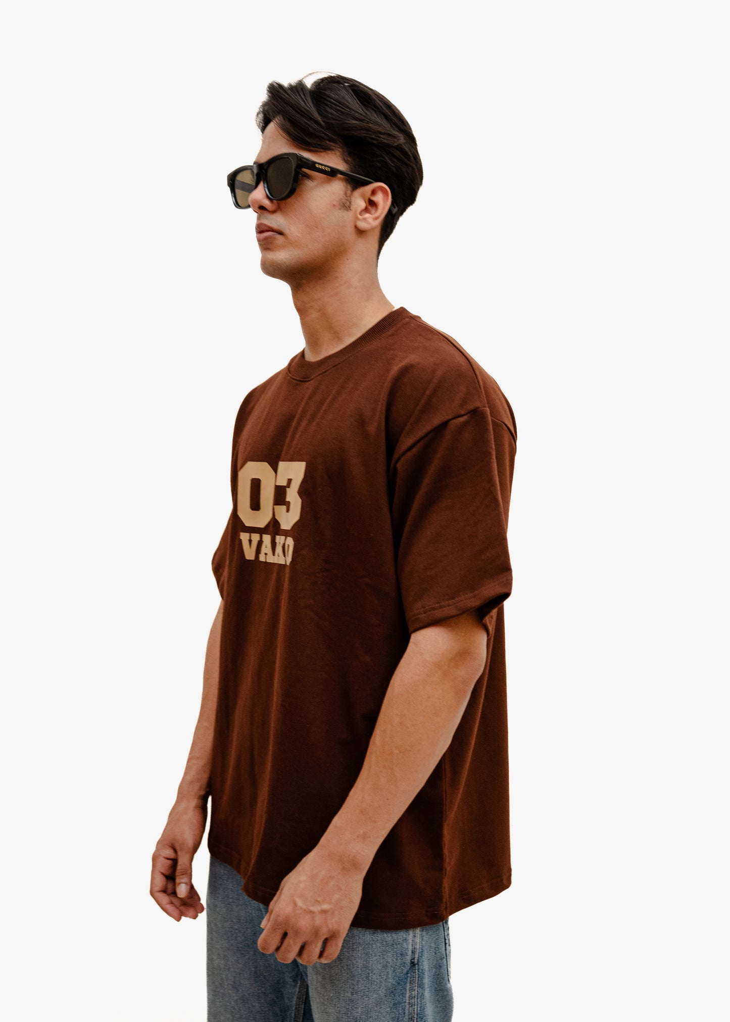 Vako 03 Brown Logo