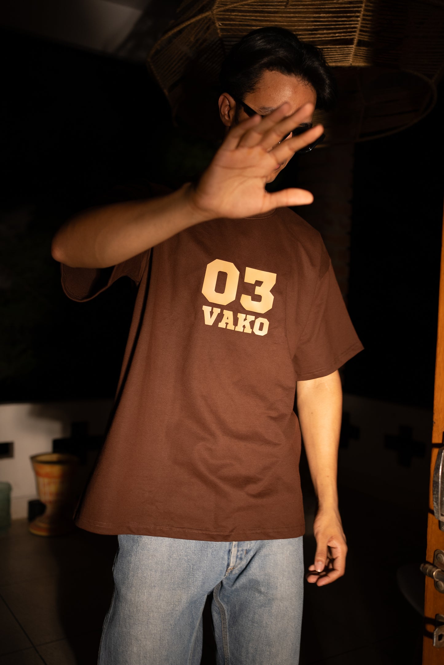 Vako 03 Brown Logo