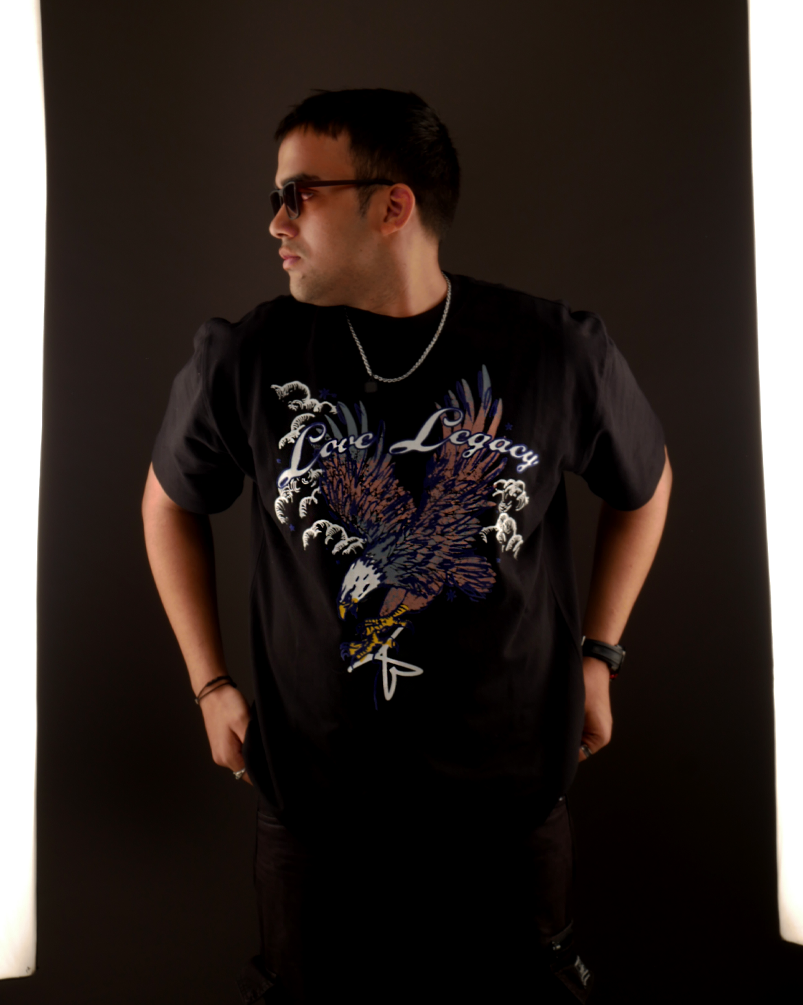 Unisex EAGLE TEE - BLACK