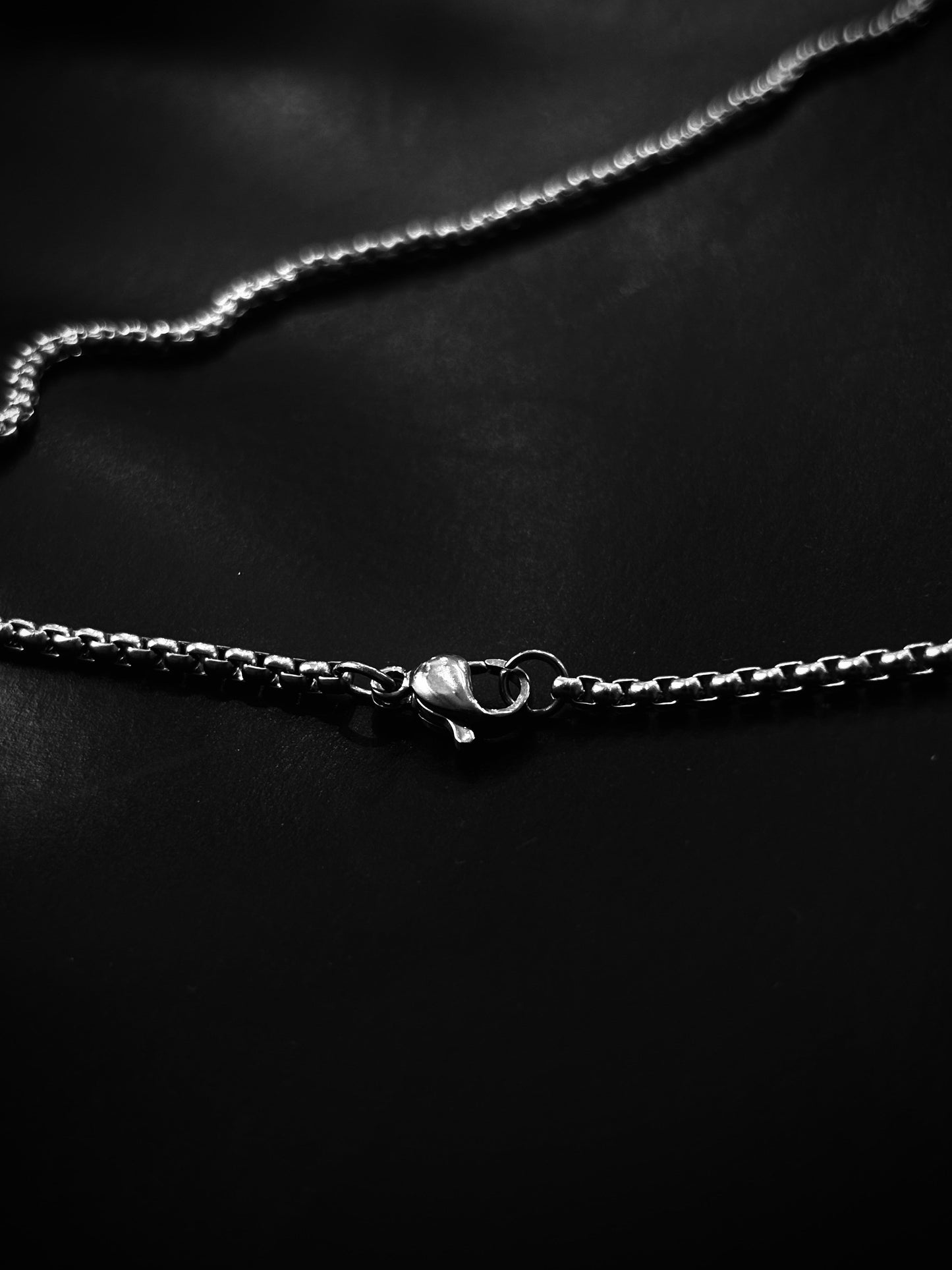 Silver cult logo chain