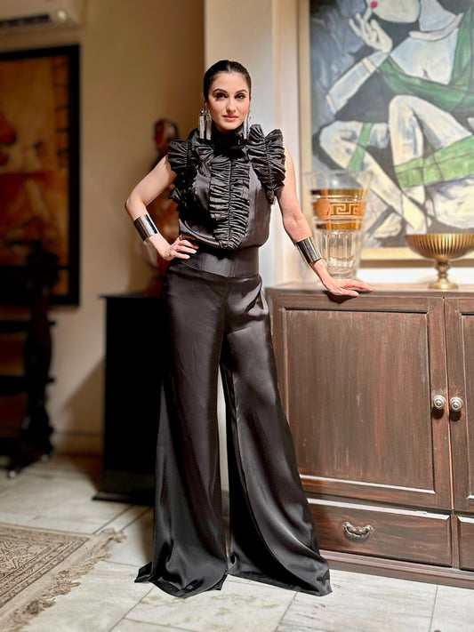 Payal sen in Romance top