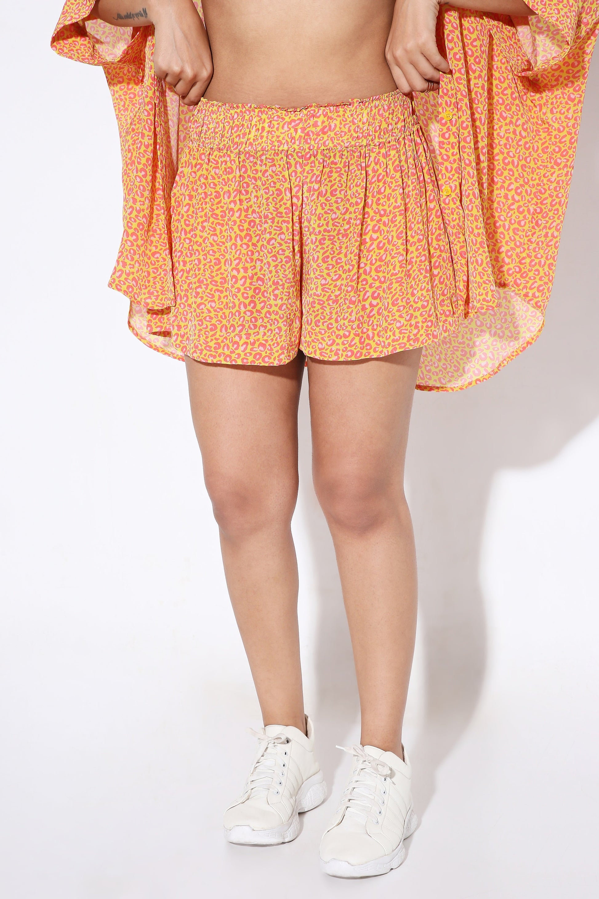 Relaxed fit Long Shirt and Flared Shorts Print-Shirt - Monokrom