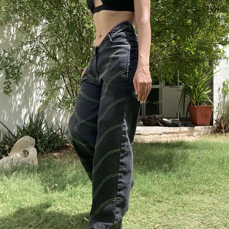 straight as jalebi jeans (in ash black)