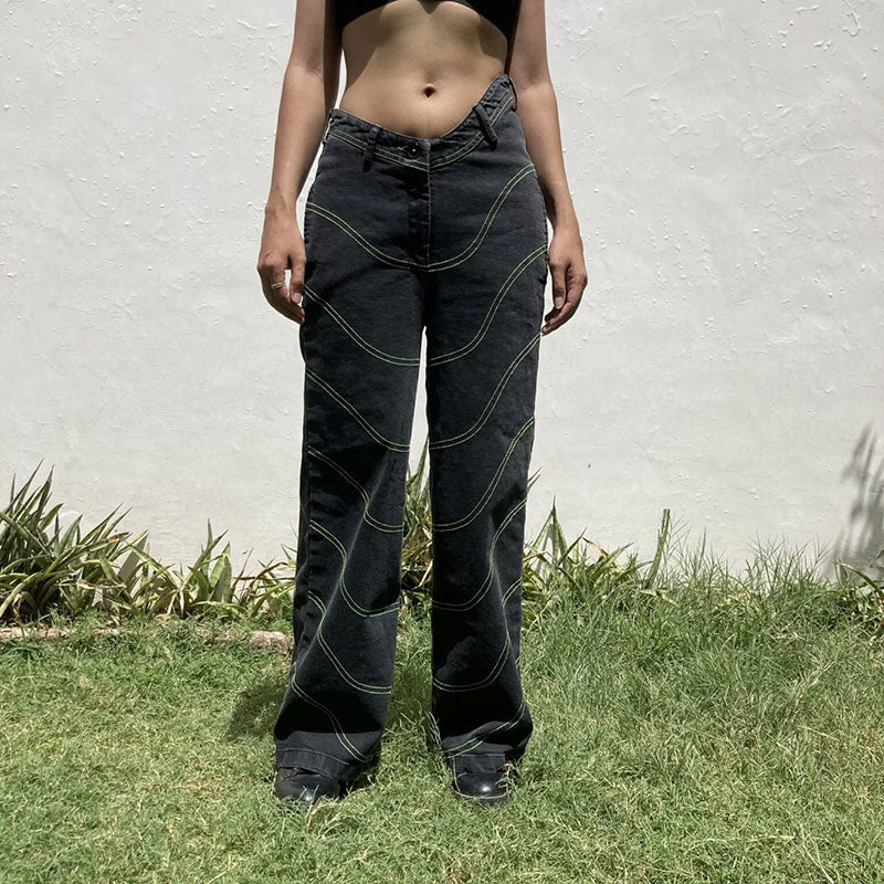 straight as jalebi jeans (in ash black)