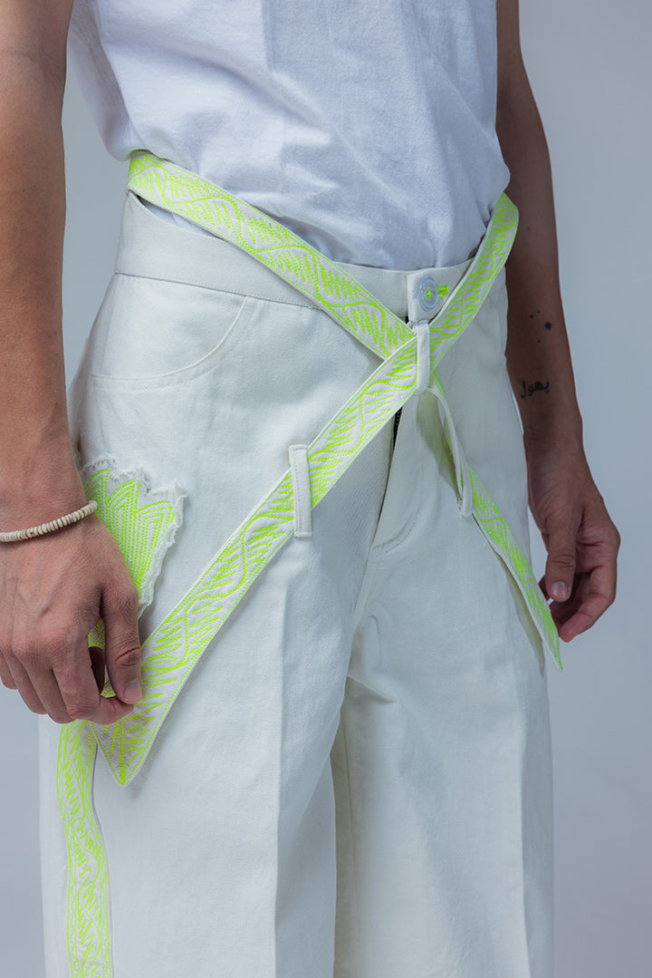 FLOWER FOR A LIT LADY JEANS (OFF-WHITE)