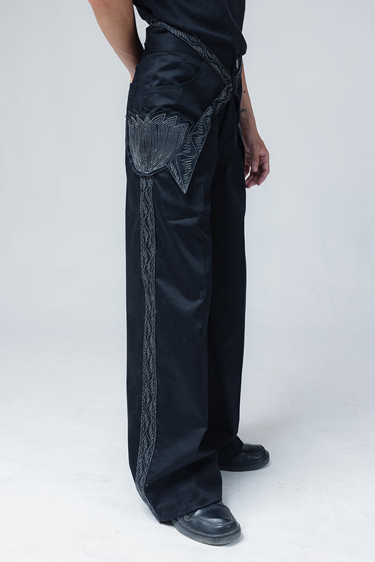 FLOWER FOR A LIT LADY PANTS (BLACK)