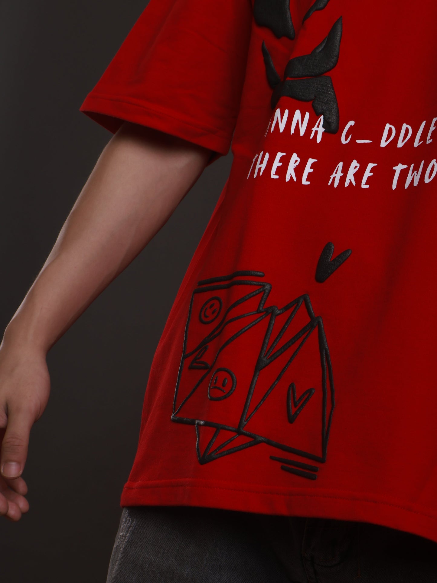 Unisex Kiss & Cuddles Red T-shirt