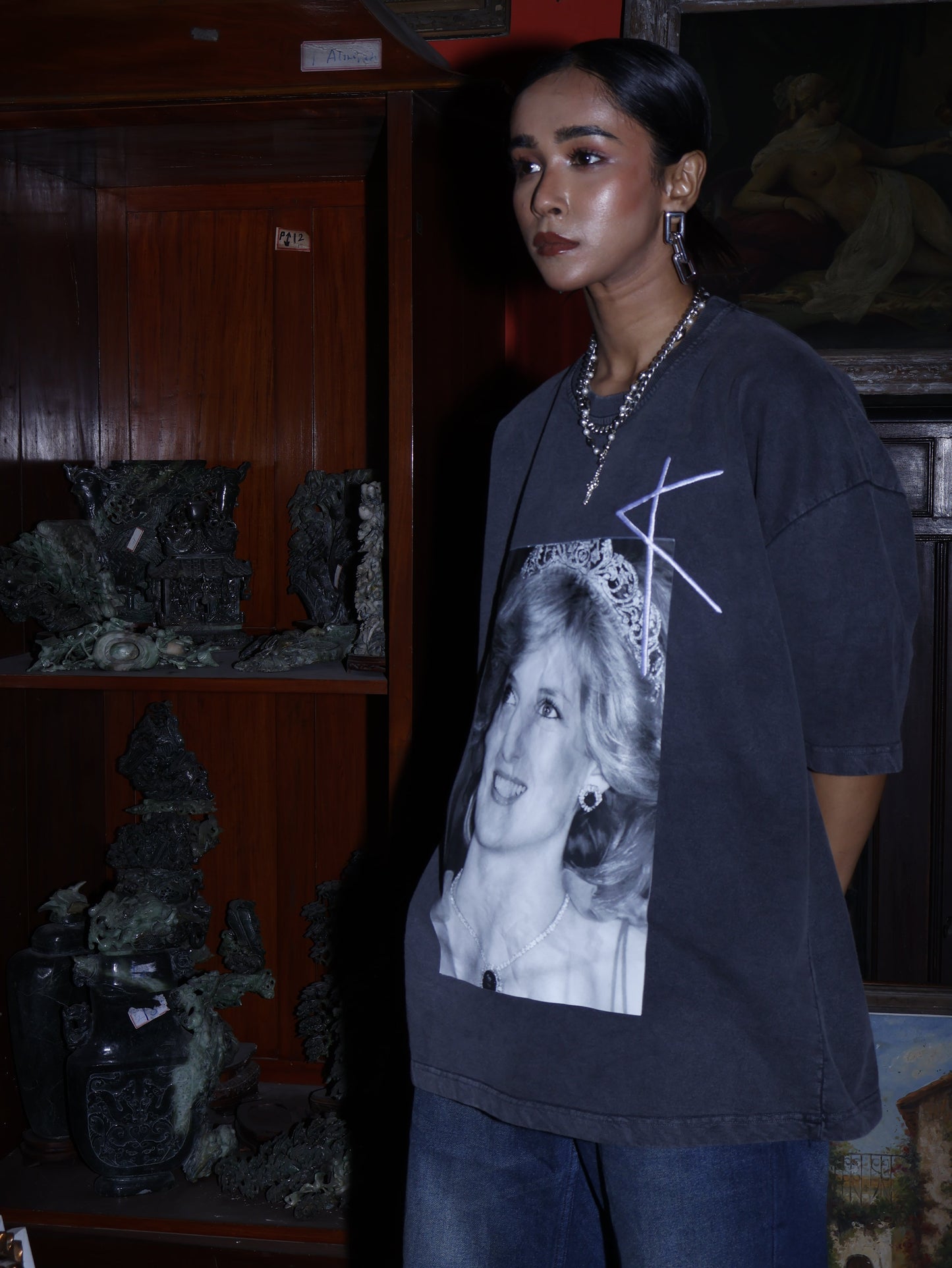 regressed sweetheart tee