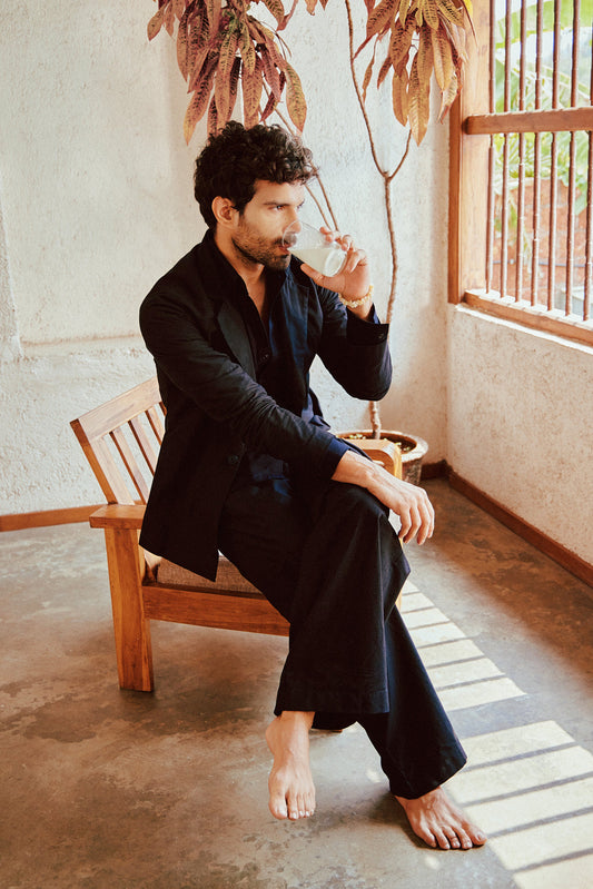 EASY BLACK PANT