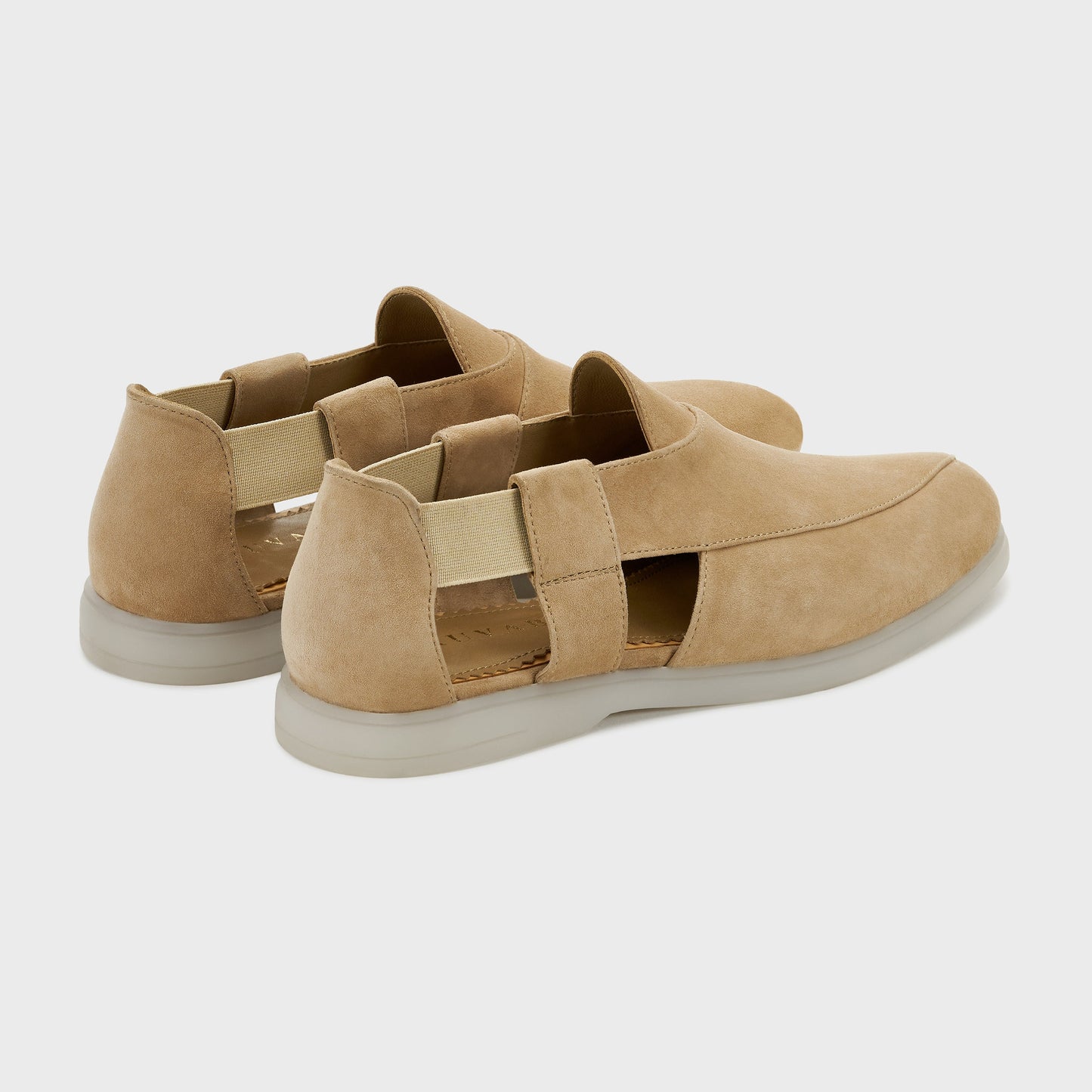 Summer Peshauri | Warm Sand Suede
