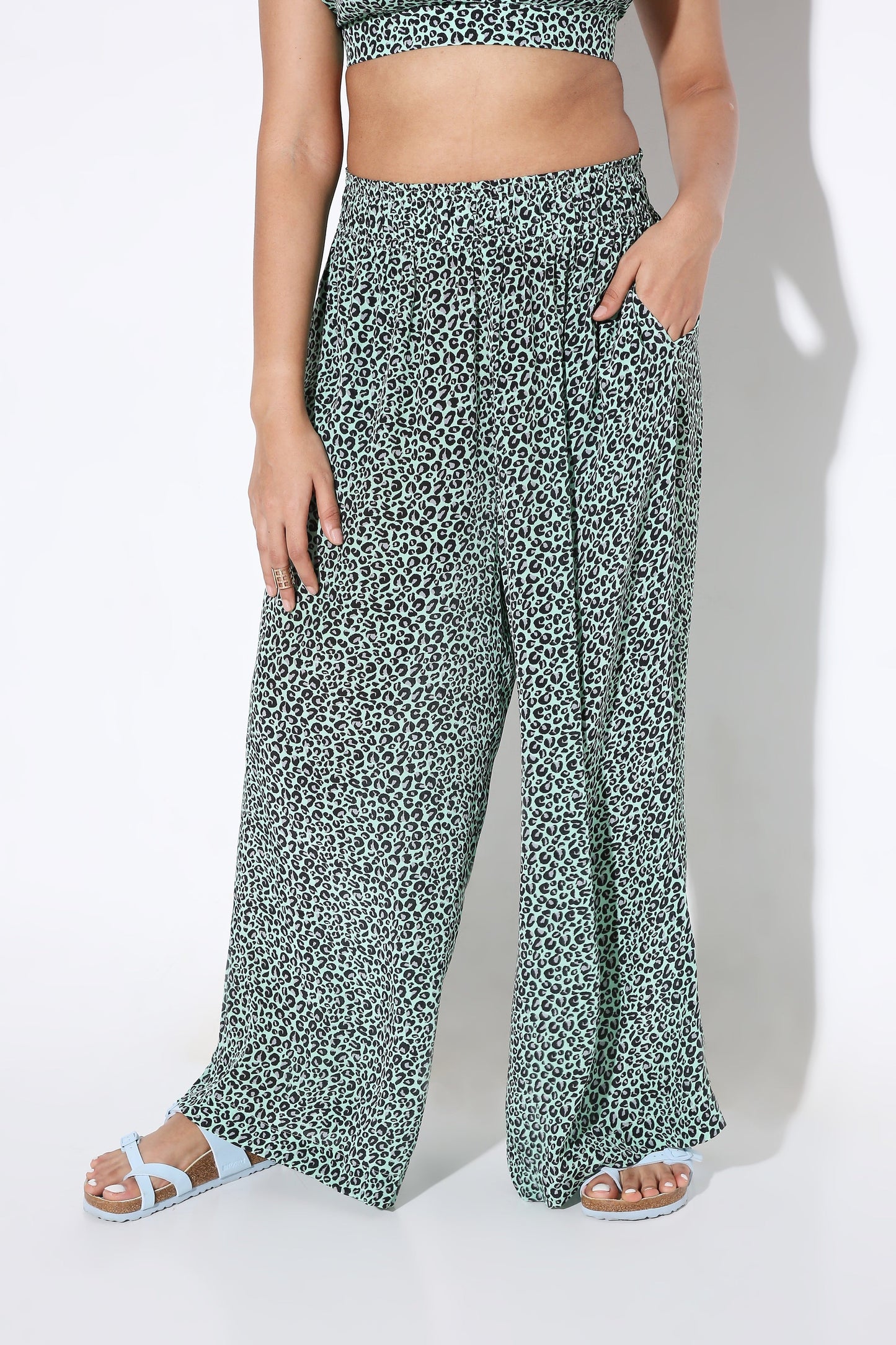 Relaxed Fit Pants - Print-Pants - Monokrom