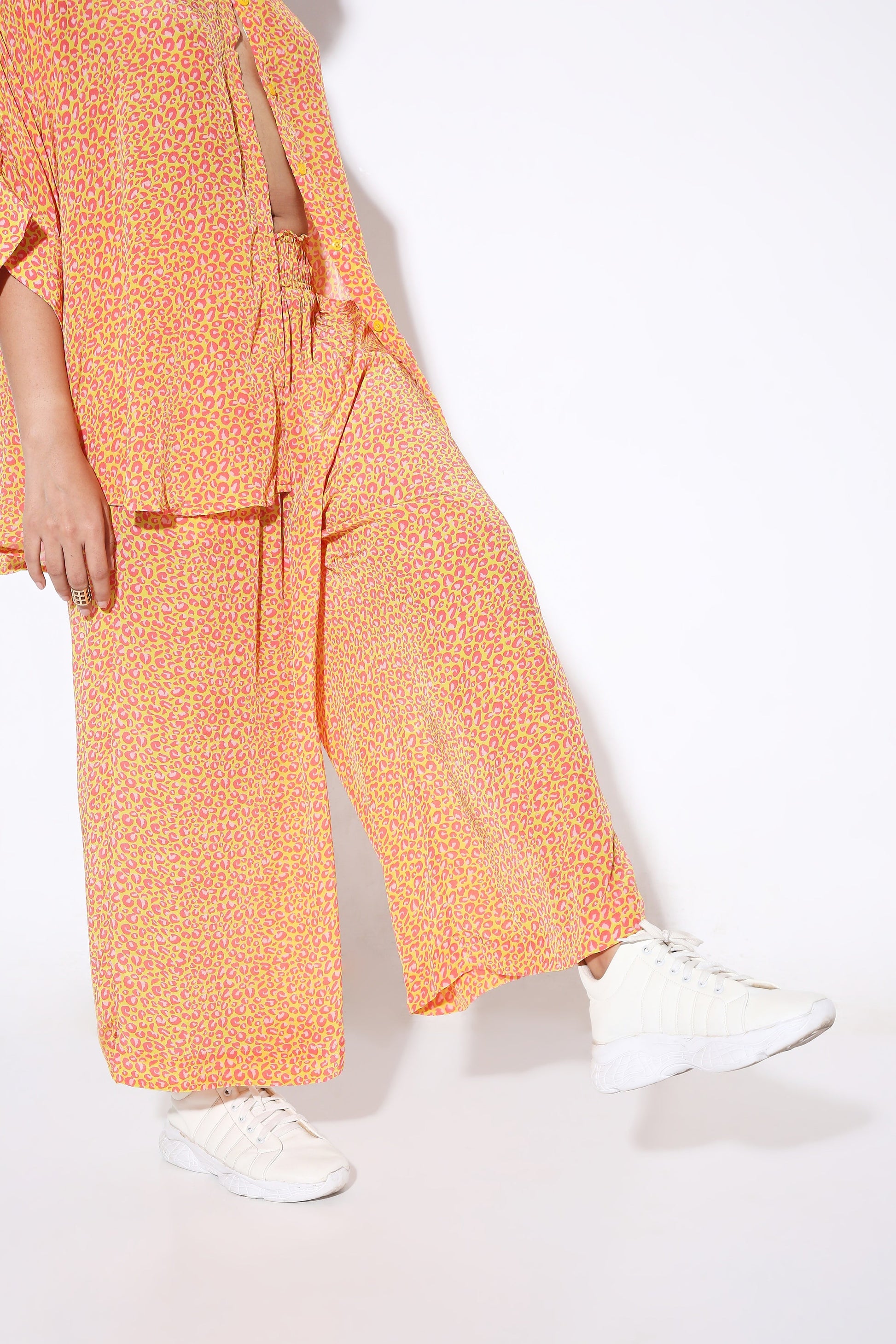 Relaxed Fit Pants - Print-Pants - Monokrom