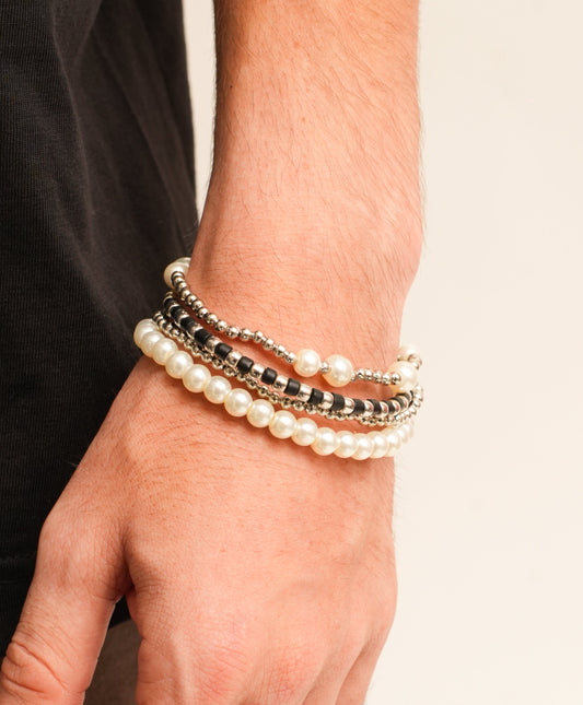 layer Pearl Bracelet