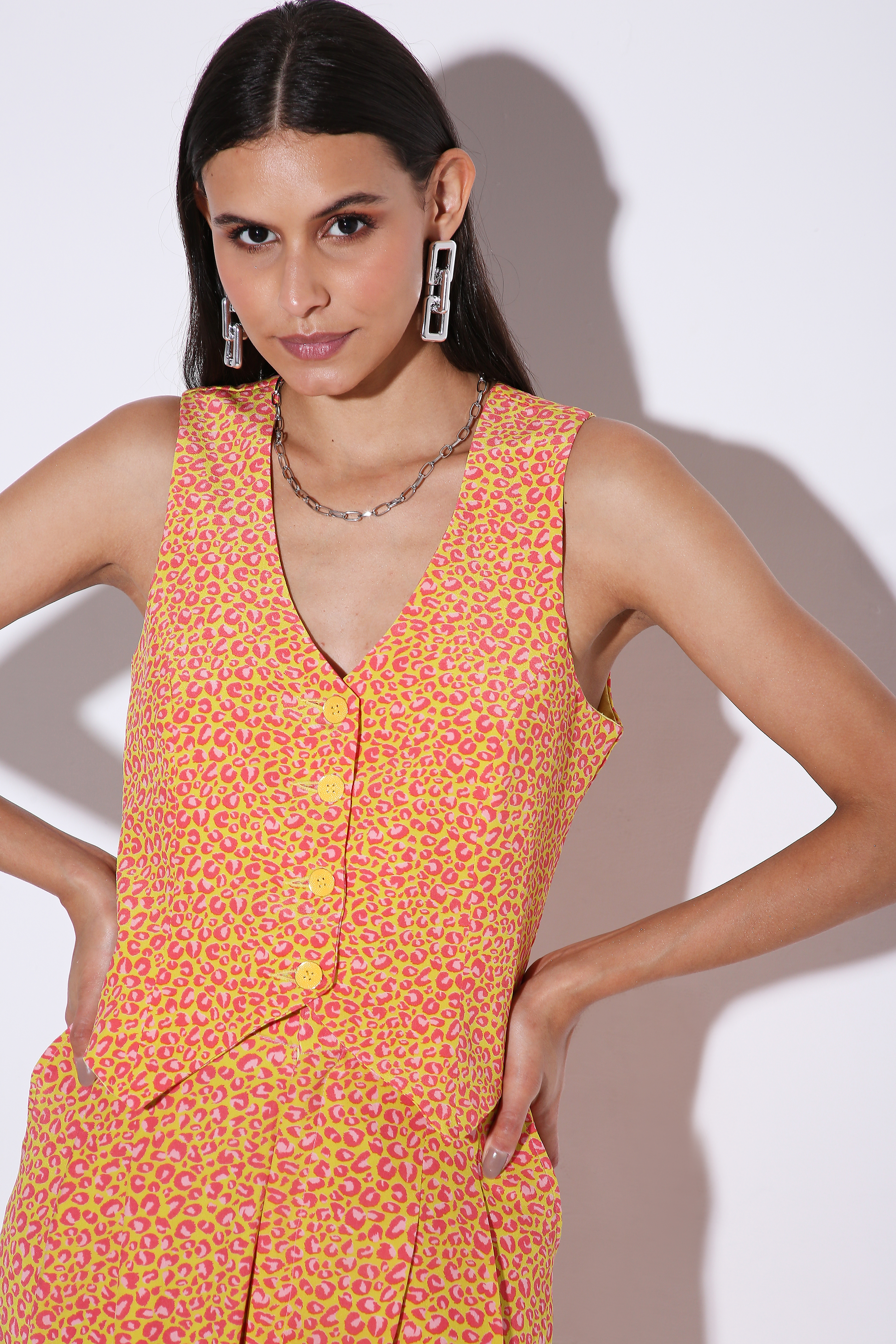 Vaasket - Waistcoat - Print-inners&tanks - Monokrom