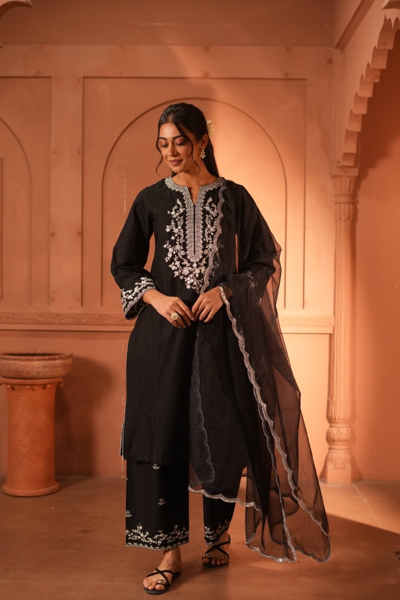 Black Lawn Embroidered Kurta Set With Dupatta - Outro Studio