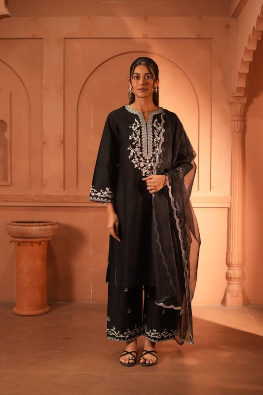 Black Lawn Embroidered Kurta Set With Dupatta - Outro Studio