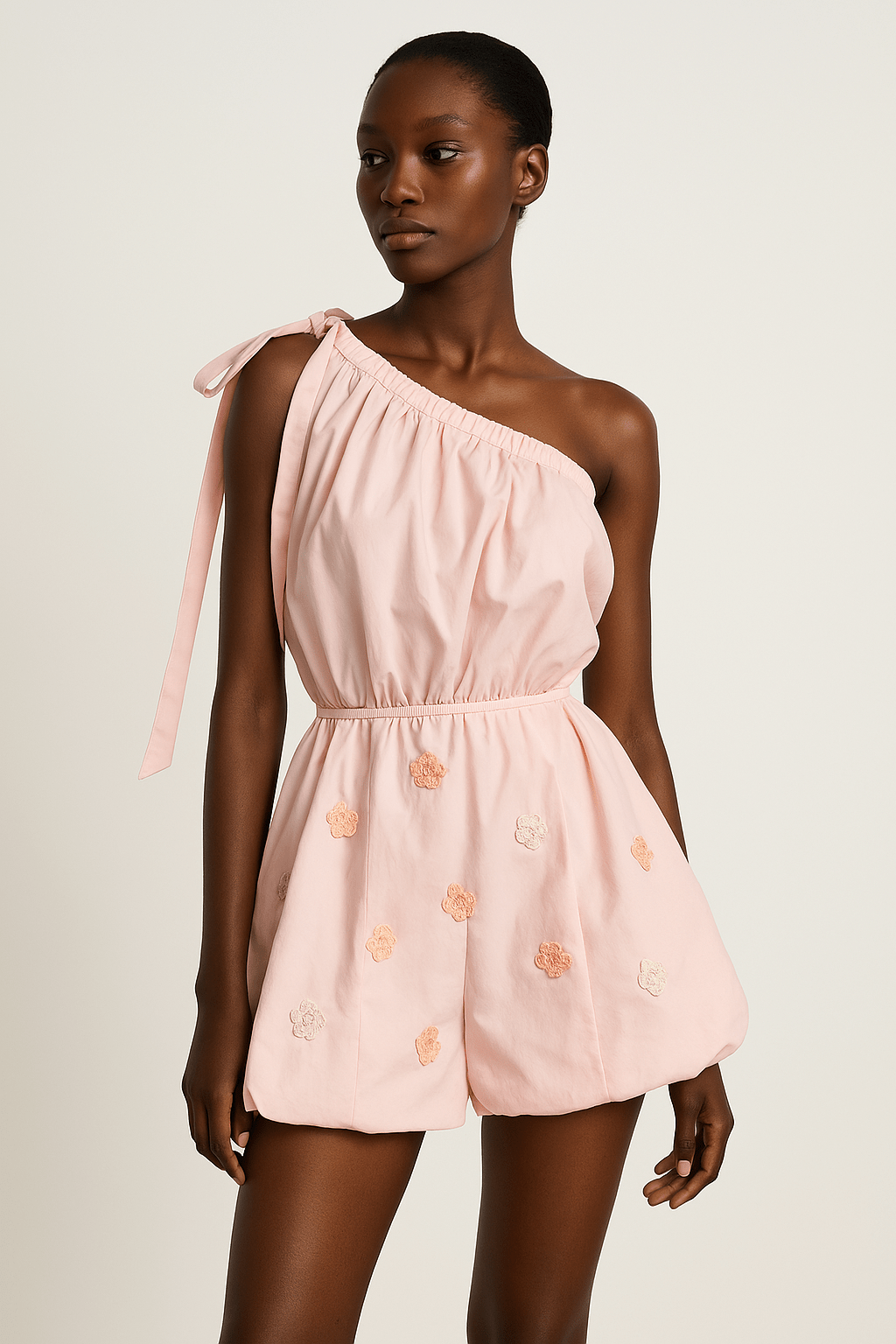 Blush Poplin Romper With Crochet Flowers - erised pret