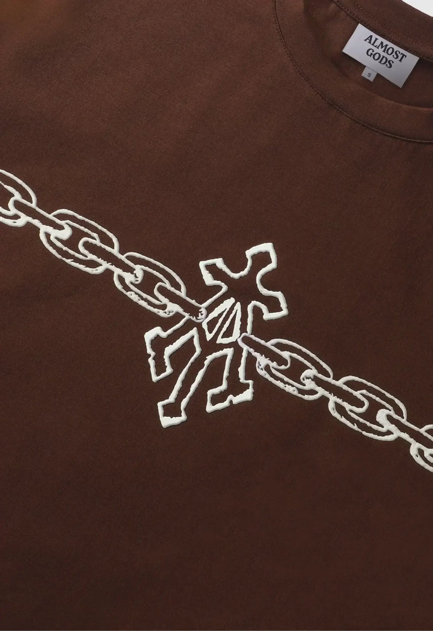 Alpha Cross Chain Link Relaxed Tee