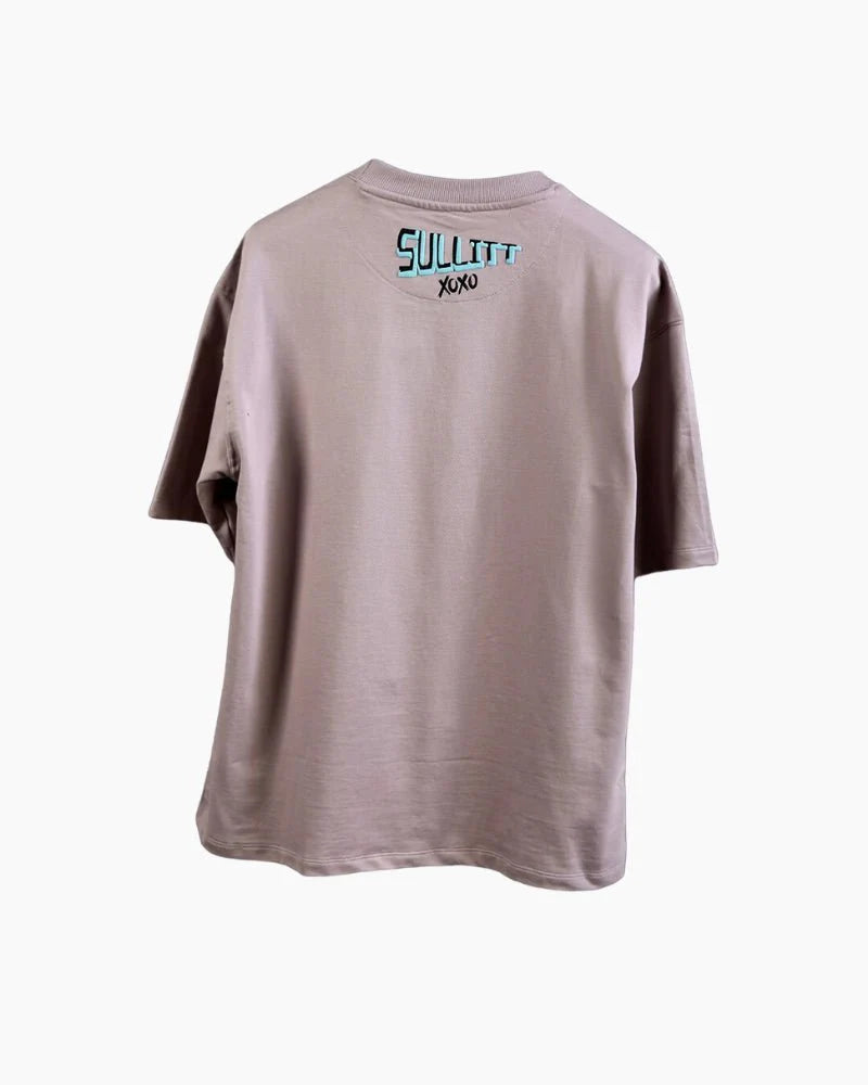 HUGS AND KISSES OVERSIZED T - SHIRT - SULLITT