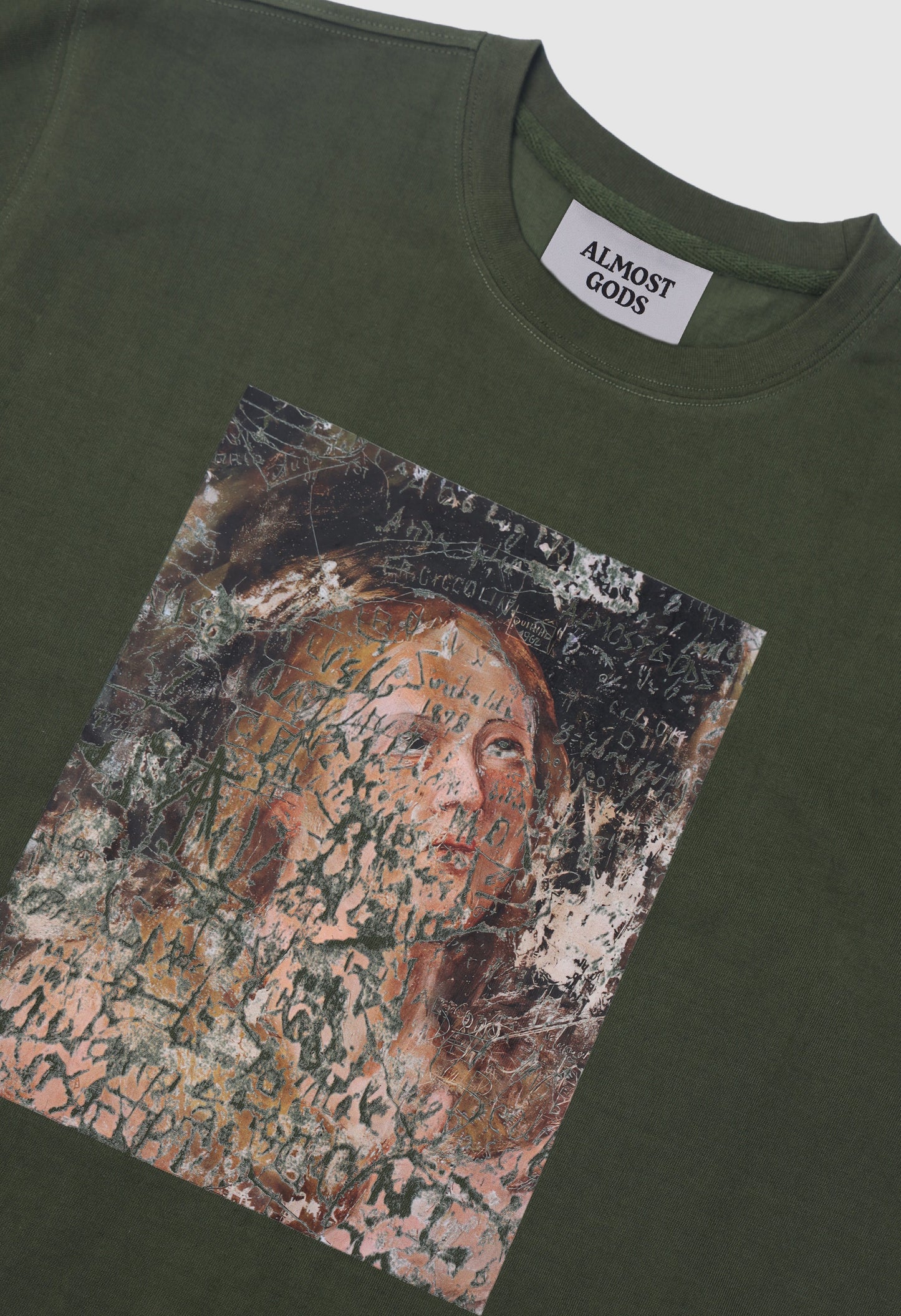 Vandal Relaxed Tee