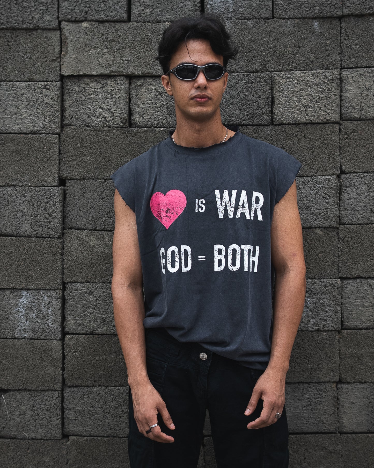 Love & War Tank